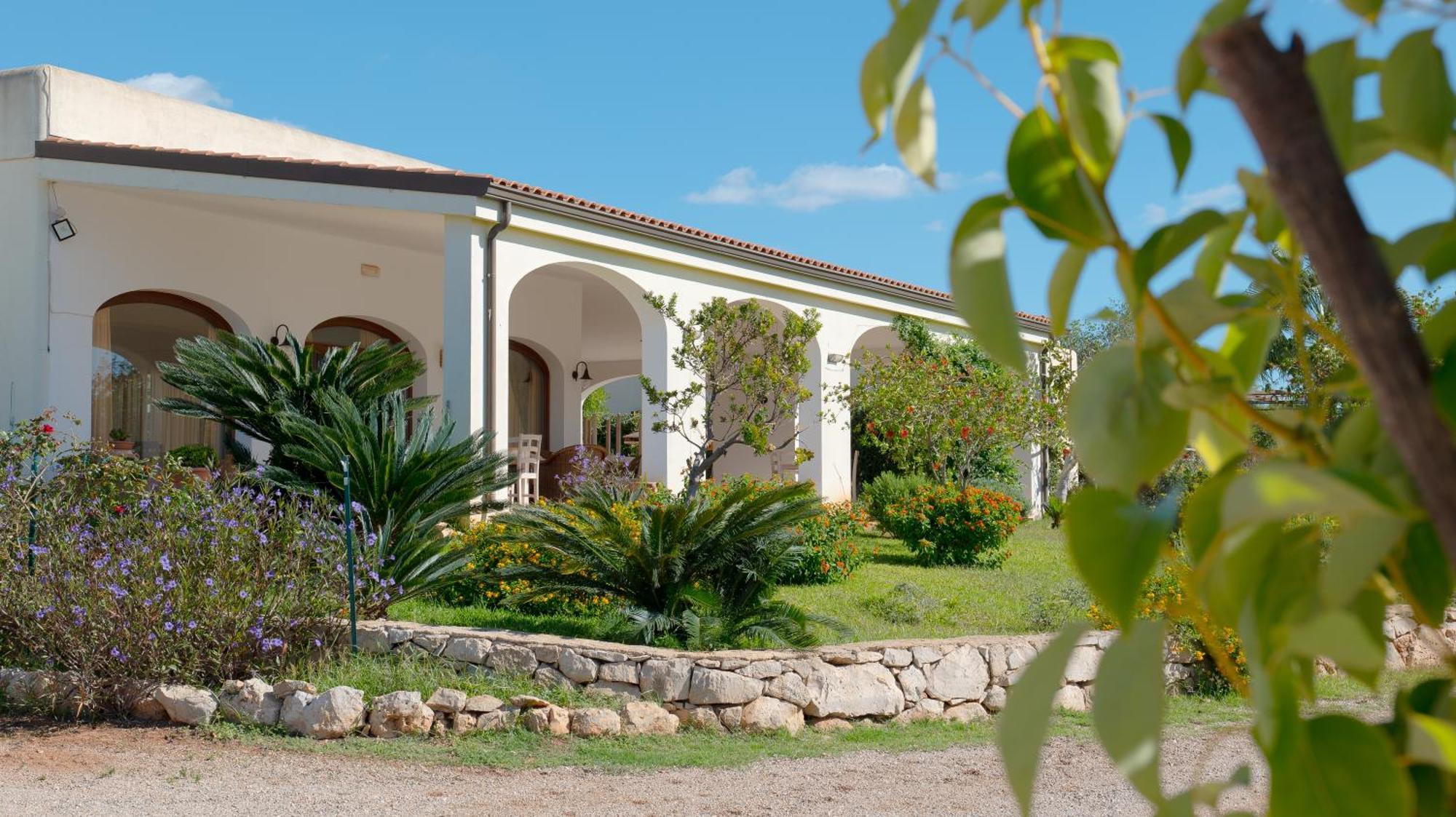 Delle Rose, & Horse Riding Hotel